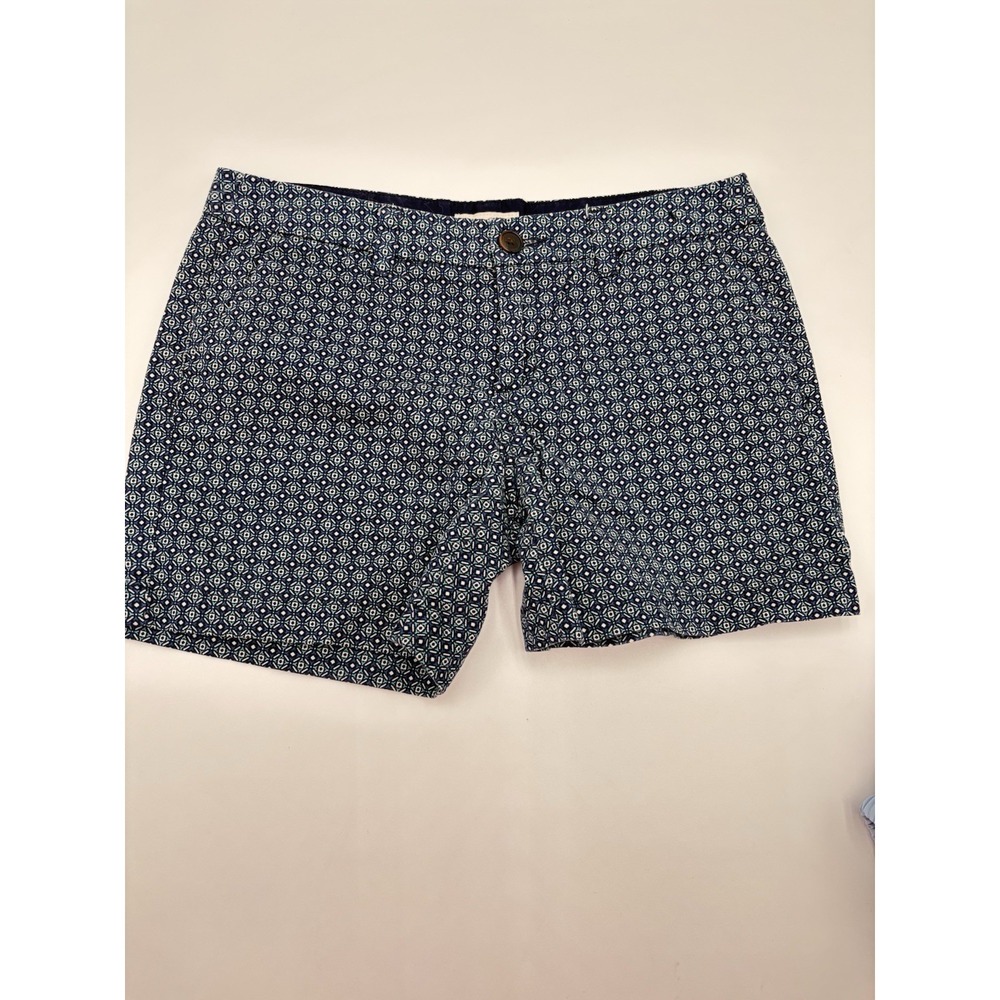 Merona Women's Patterned Shorts Size 4 Blue Geometric Print Casual Summer - Picture 2 of 7